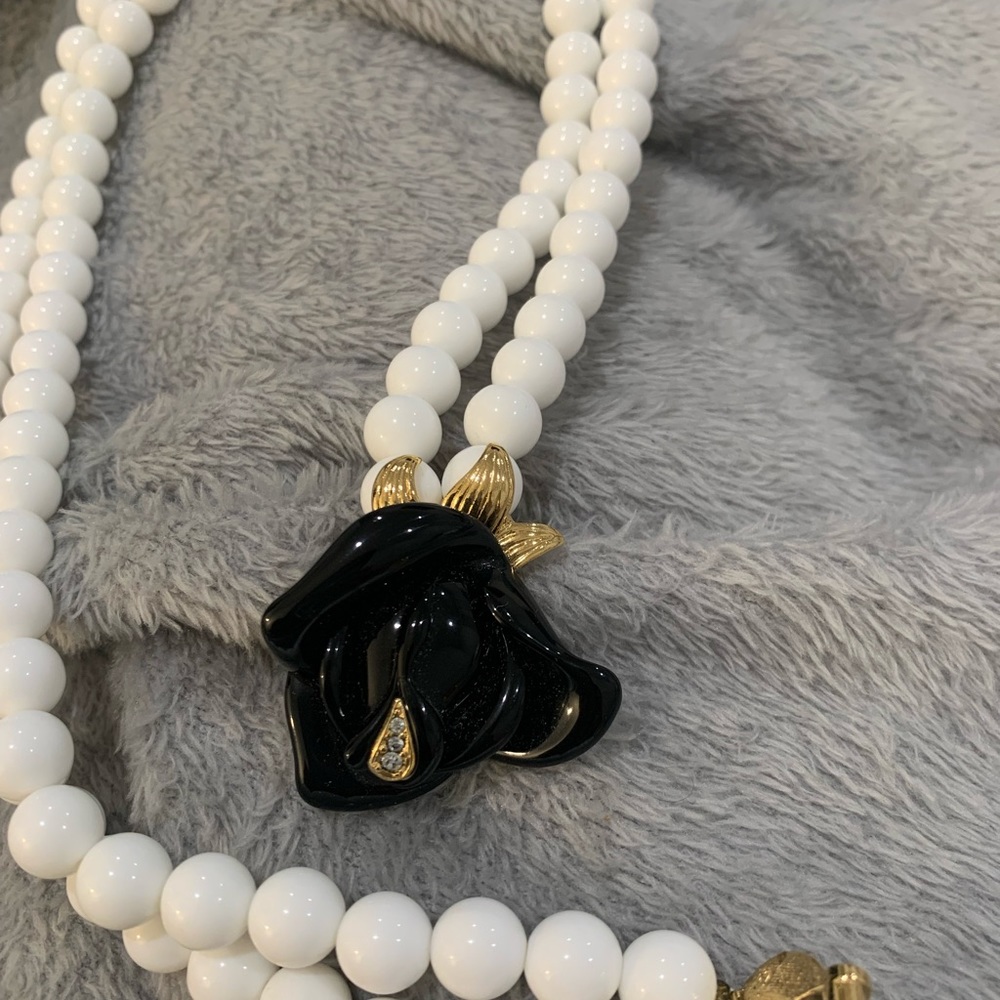 Vintage Signed KJL Kenneth Jay Lane for Avon Midnight Rose Necklace 1980s - Picture 12 of 12